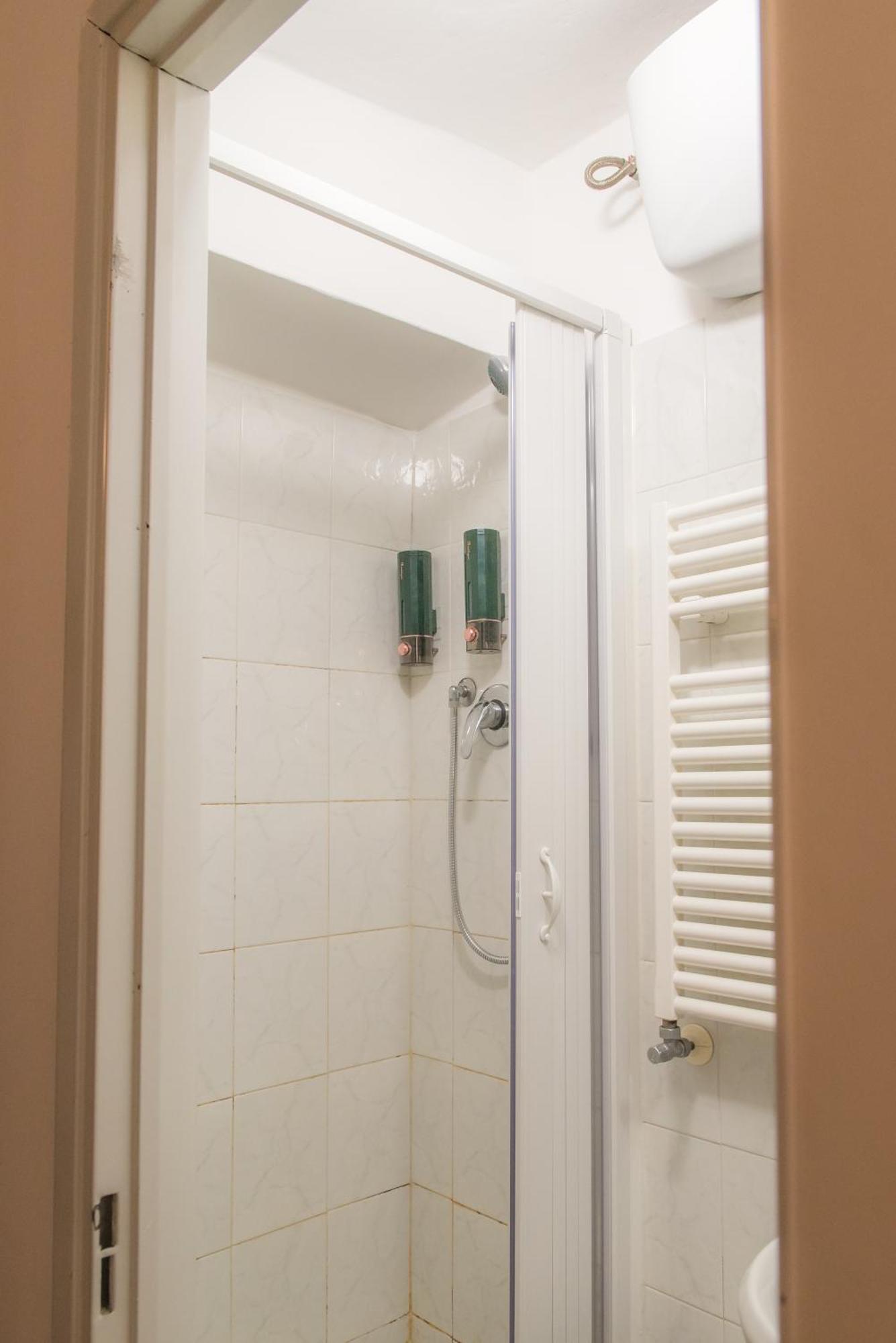 Apartamento Free Parking - Centro Citta Via Caffaro Génova Exterior foto